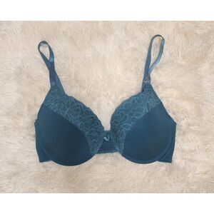 Delta Burke Womens Lace Trim Padded Underwire Bra Green - Size 38D